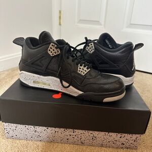 Jordan 4 “Oreos” Size 8.5 Men’s